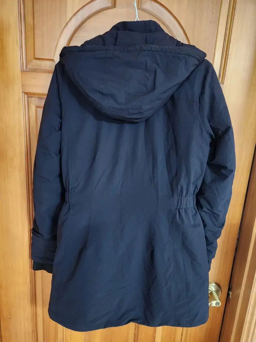 マンシング WHO フード ブラック マウンテンパーカー アウター 85