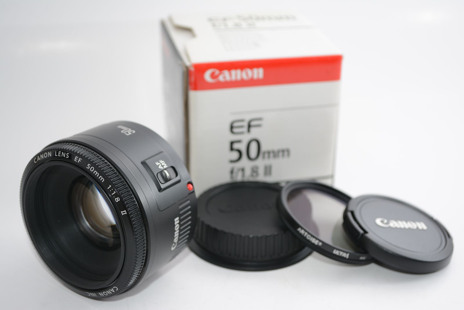 外観特上級】Canon 単焦点レンズ EF50mm F1.8 II フルサイズ対応