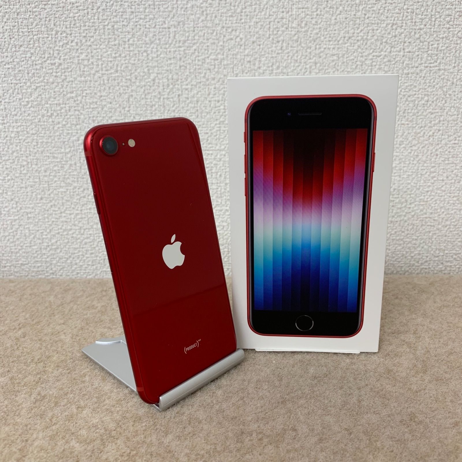 超美品】iPhone SE 第3世代 Red 128GB - メルカリShops