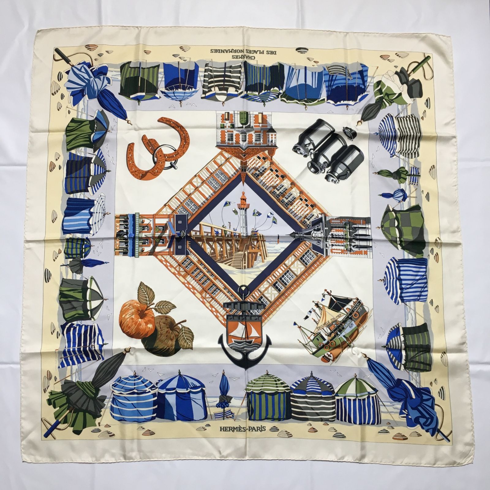 2504-223｜美品｜エルメス カレ 90 スカーフ シルク ホワイト