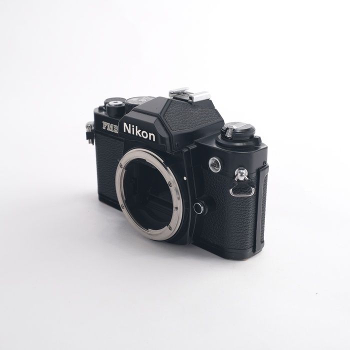 中古】(ニコン) Nikon New FM2 美品】Nikon ニコン New FM2 シルバー