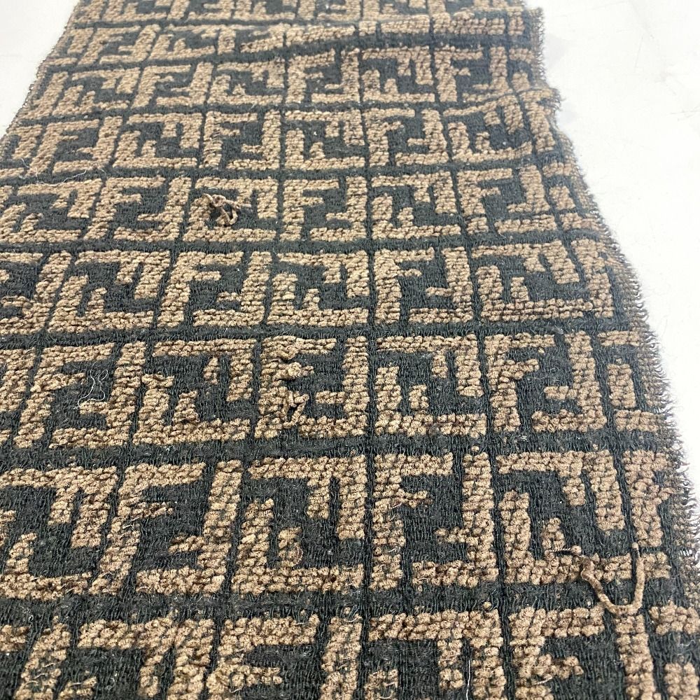 フェンディ　マフラー　ズッカ　フリンジ　冬物　総柄 楽天市場】fendi フェンディ ズッカ柄 フリンジ マフラーの通販