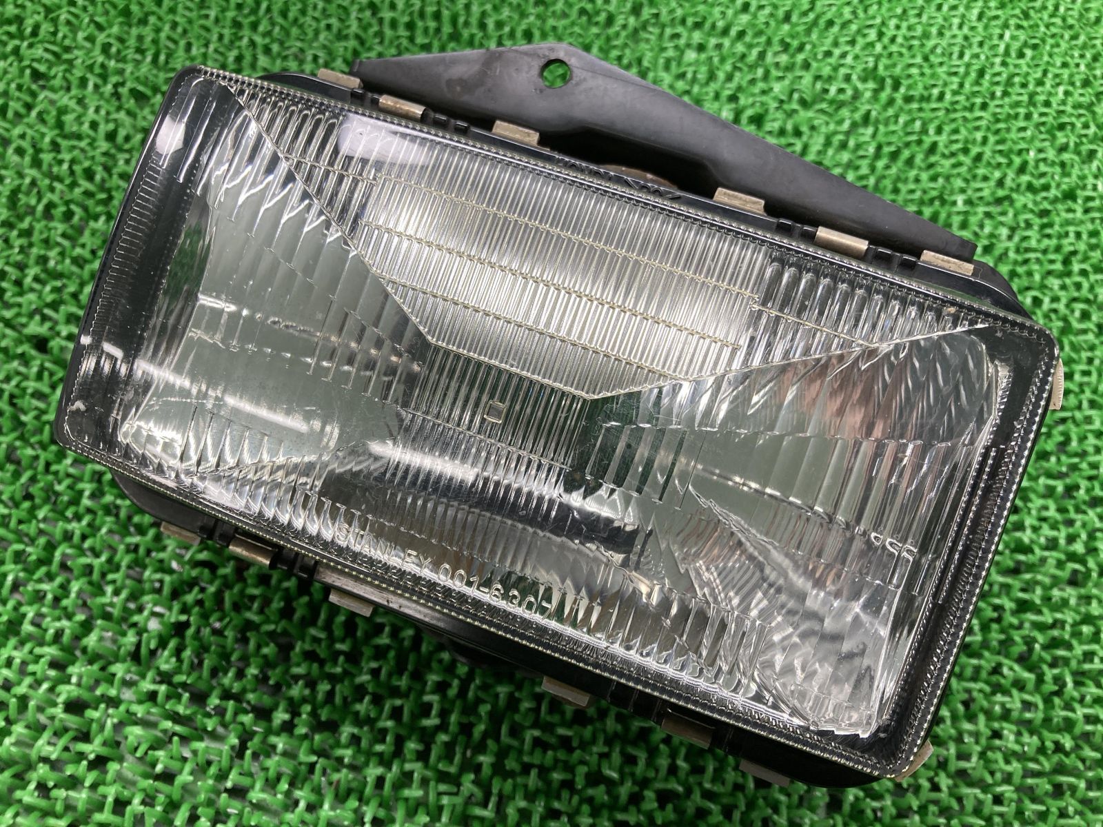 CB400SFバージョンR ヘッドライト 001-6307 ホンダ 純正 中古 バイク 