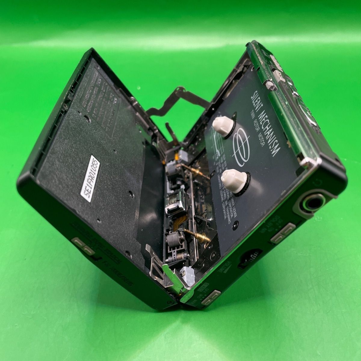 ジャンク品】Panasonic S-XBS『RQ-S35V』ポータブルカセットプレーヤー