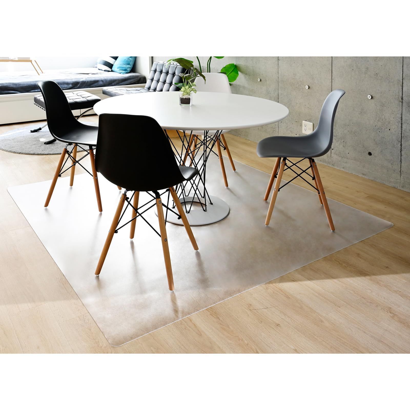 新着商品 山善 ダイニングマット 透明 フロアマット 耐水 耐熱 幅180×奥行180cm キズや汚れに強い クリア OFM-1818 S