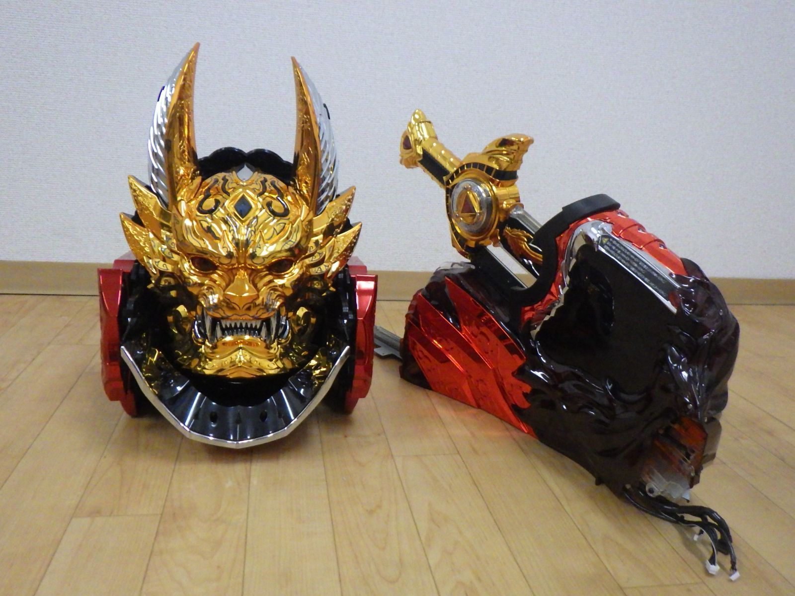 パチンコ役物】金翔枠（赤） 牙狼フェイス+牙狼剣 セット e