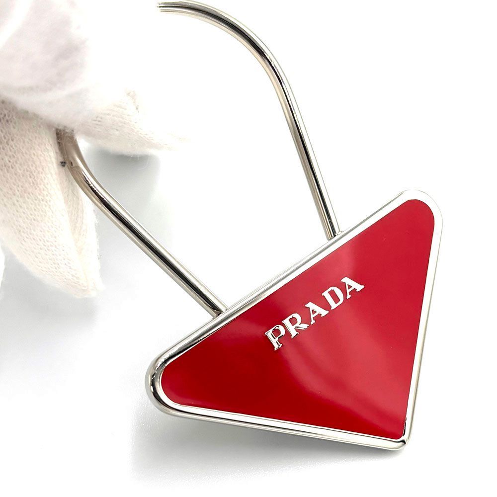 プラダ PRADA ロゴ キーホルダー M713 レッド シルバー メタル 中古AB