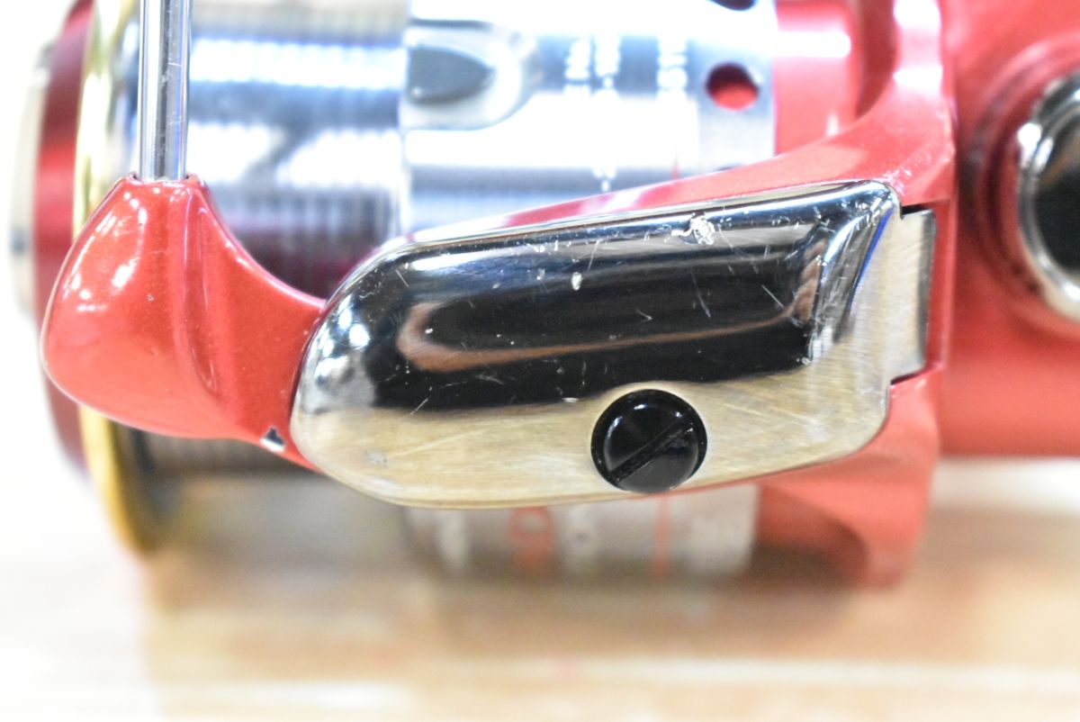 ダイワ トーナメント ISO メガドライエディション 2500LBD DAIWA