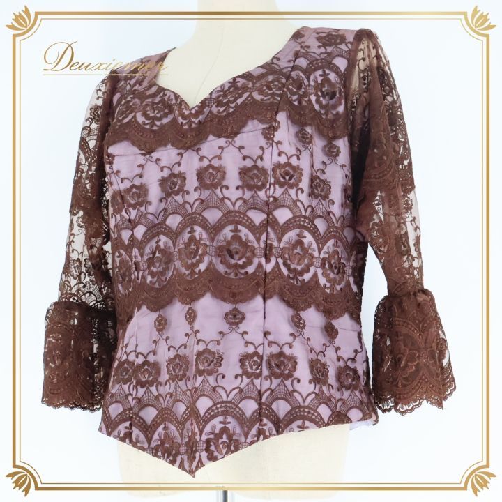 フラメンコ 衣装 トップス ブラウス 紫 茶色 レース フリル 感 お洒落 ダンス パーティ 発表会 パープル系 ブラウン系 エレガント 花柄 デザイン ファッション 女性用 パーティ 上品 カジュアル