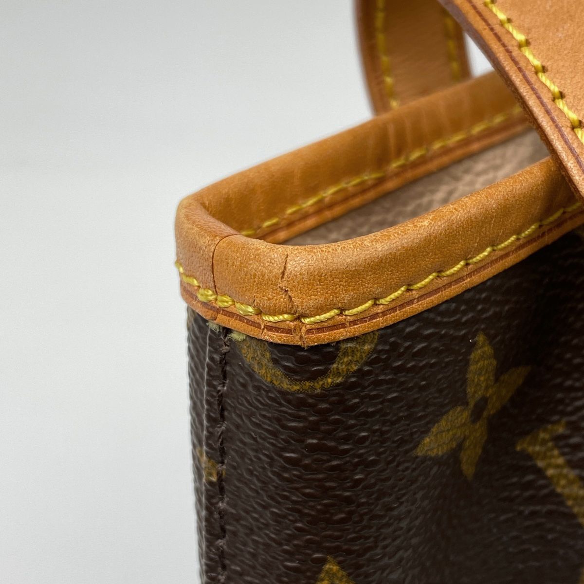 LOUISVUITTON ルイ ヴィトン バケット バック　ポーチ無し LOUISVUITTON ルイ ヴィトン バケット バック ポーチ無し