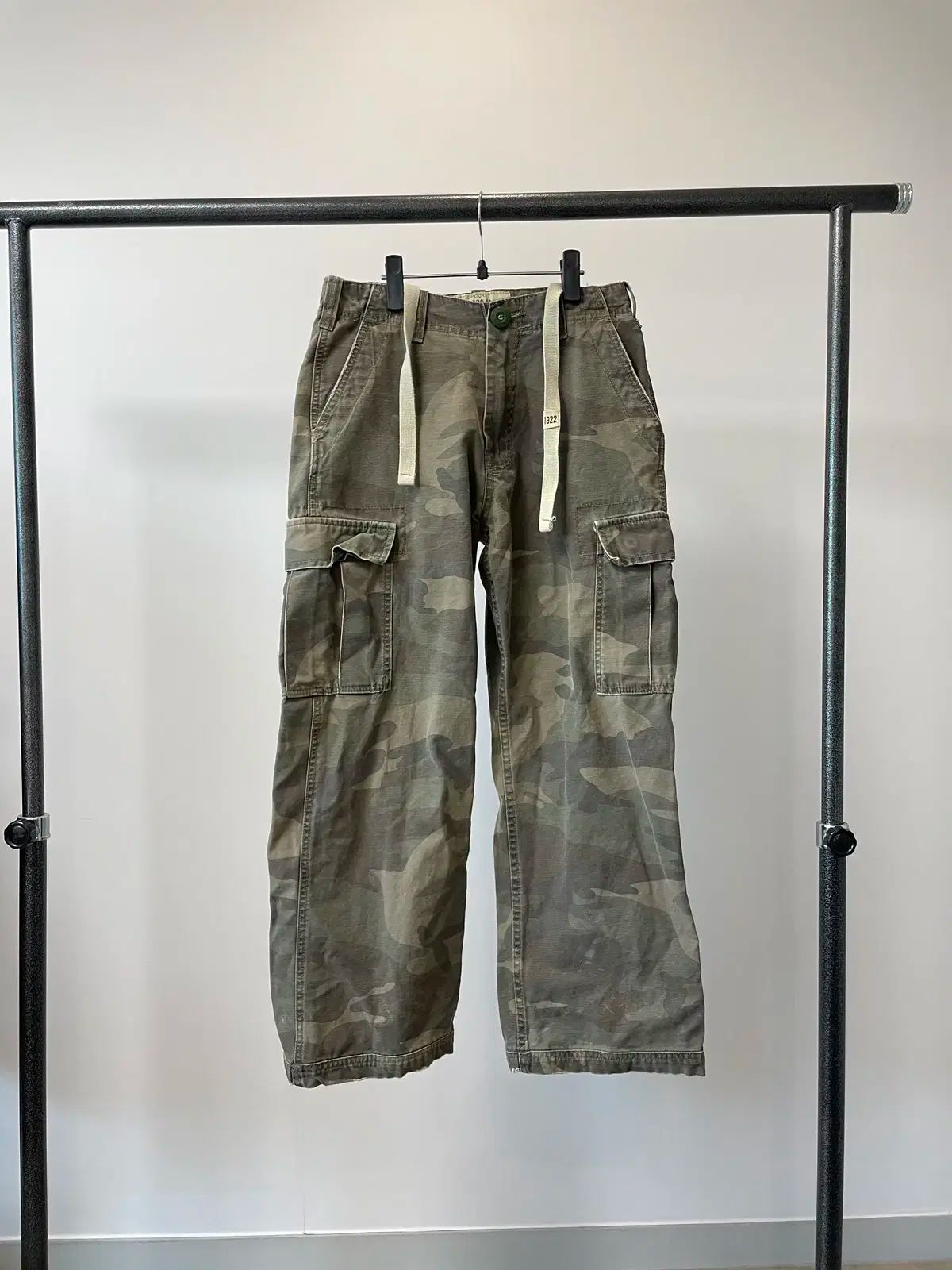 30 Hco1922 カモフラ カーゴパンツ