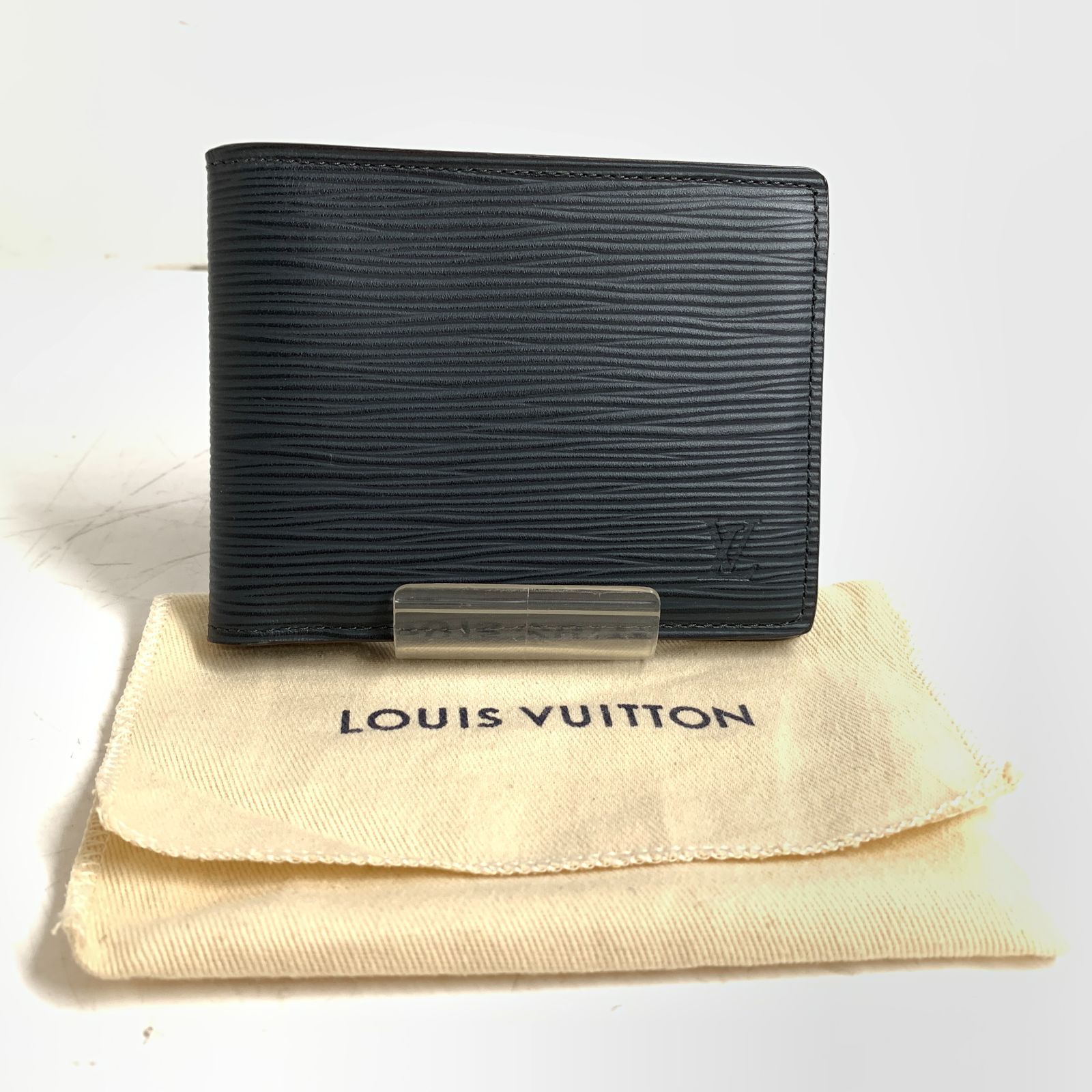 極美品】ルイヴィトン 二つ折り財布 ポルトフォイユ・ミュルティプル