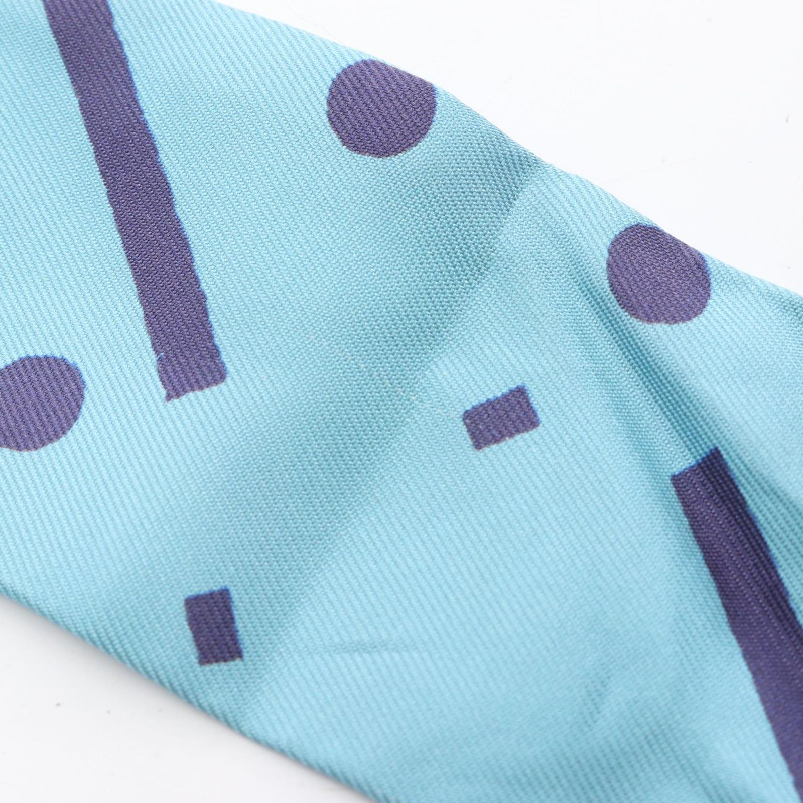 エルメス HERMES スカーフ ツイリー JEU DE SOIE UNIFORME シルク