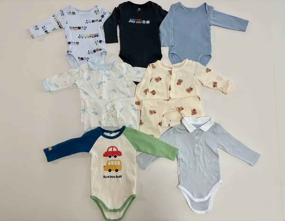 新生児 ベビー服 2 ー 3M 6M ボディスーツ メッシュ 下着