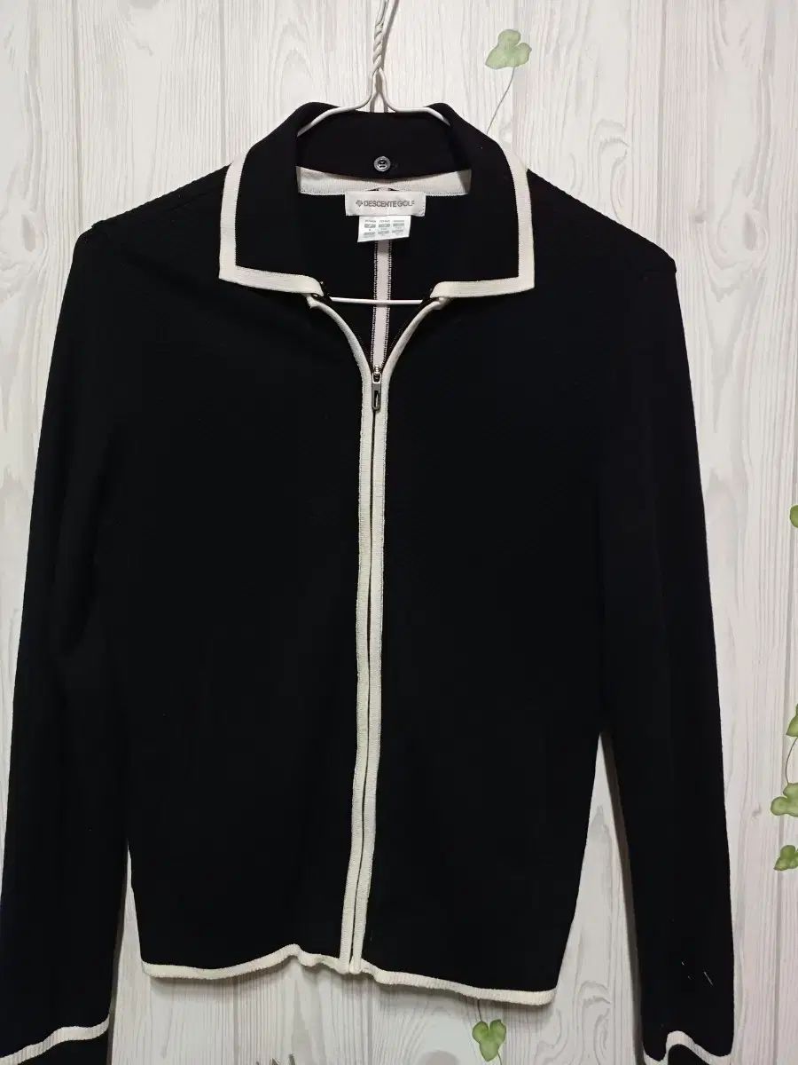 デサントゴルフ₍DESCENTE GOLF 女性用ニットウェア ジャケット 85