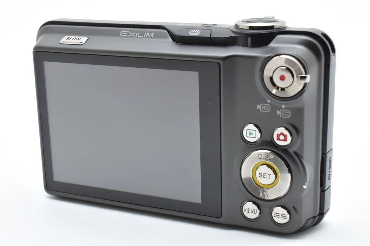 コンパクトデジタルカメラ