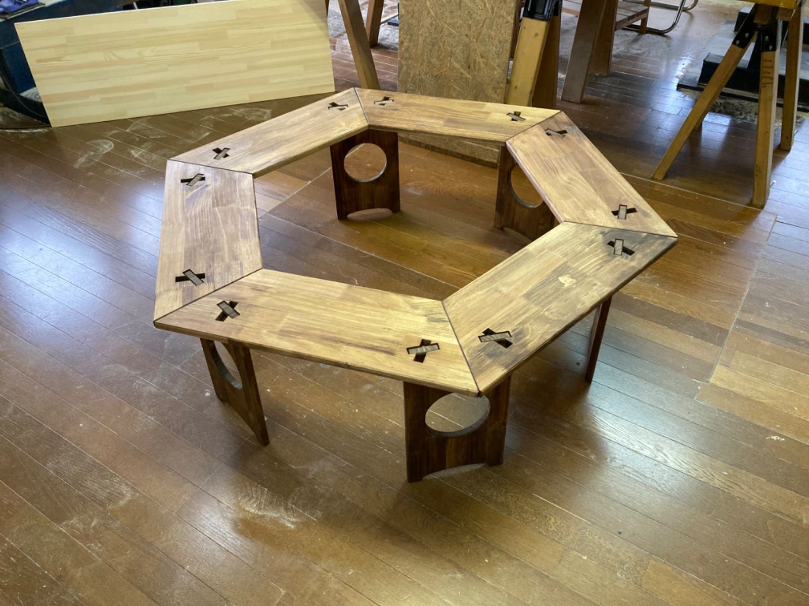 英国アンティーク ヘキサゴンテーブル イギリス製 幅62㎝ 高さ60