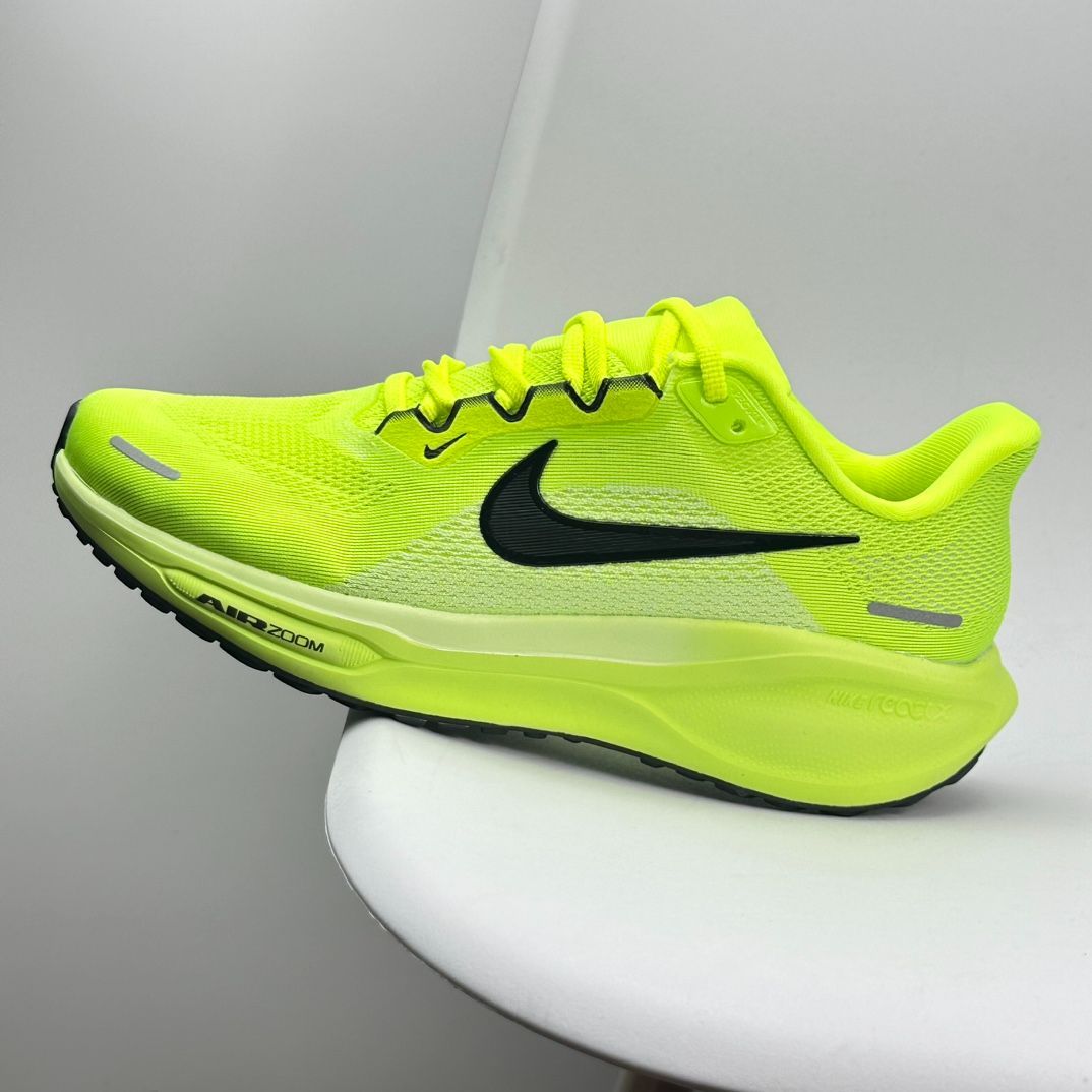 新品 Nike Air Zoom Pegasus 41 Volt