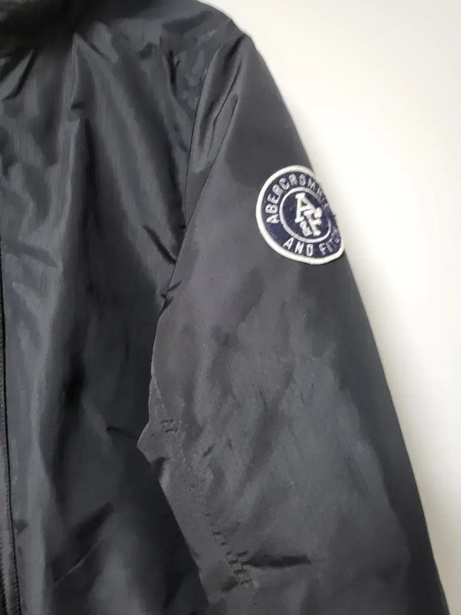 アバクロンビー ブラック フード ダウン アウター 95 100 WHITEMONARCHHOTEL_COM