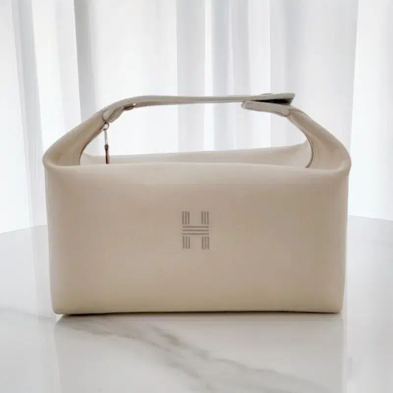 Hermes(エルメス) 繁殖 あの ブラック Bride a Brac ケース