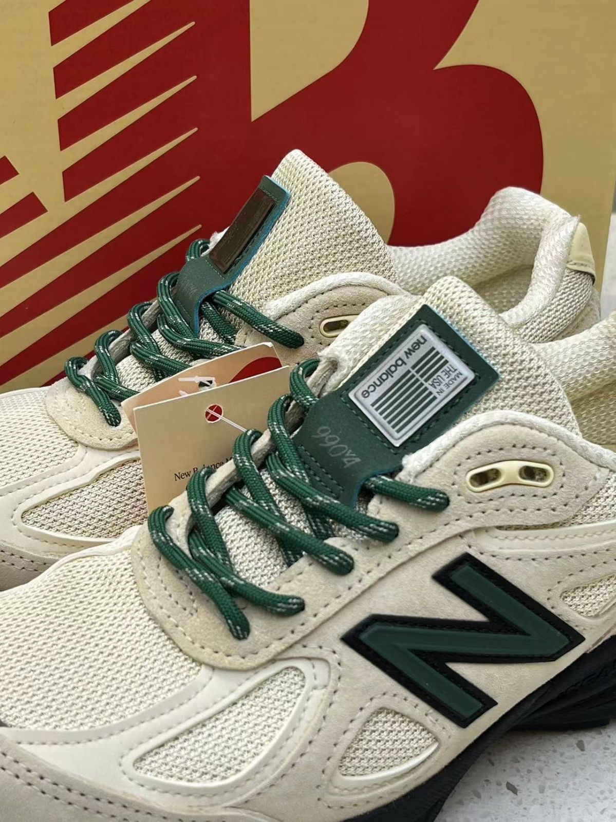 New Balance U990GB4 990V4 30cm New Balance U990GB4 MACADAMIA NUT