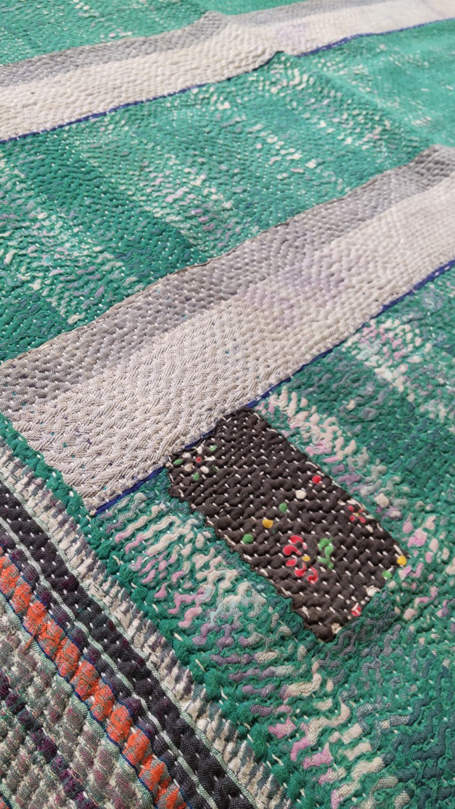 カンタ刺繍