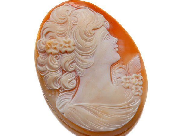 貴婦人　シェル　カメオ　ルース ジュエリー極】艶やかな貴婦人 シェルカメオルース 50.8mm×37.7mm