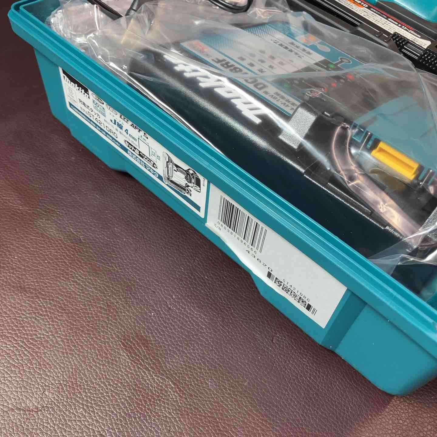 ST421DRG 東大和店