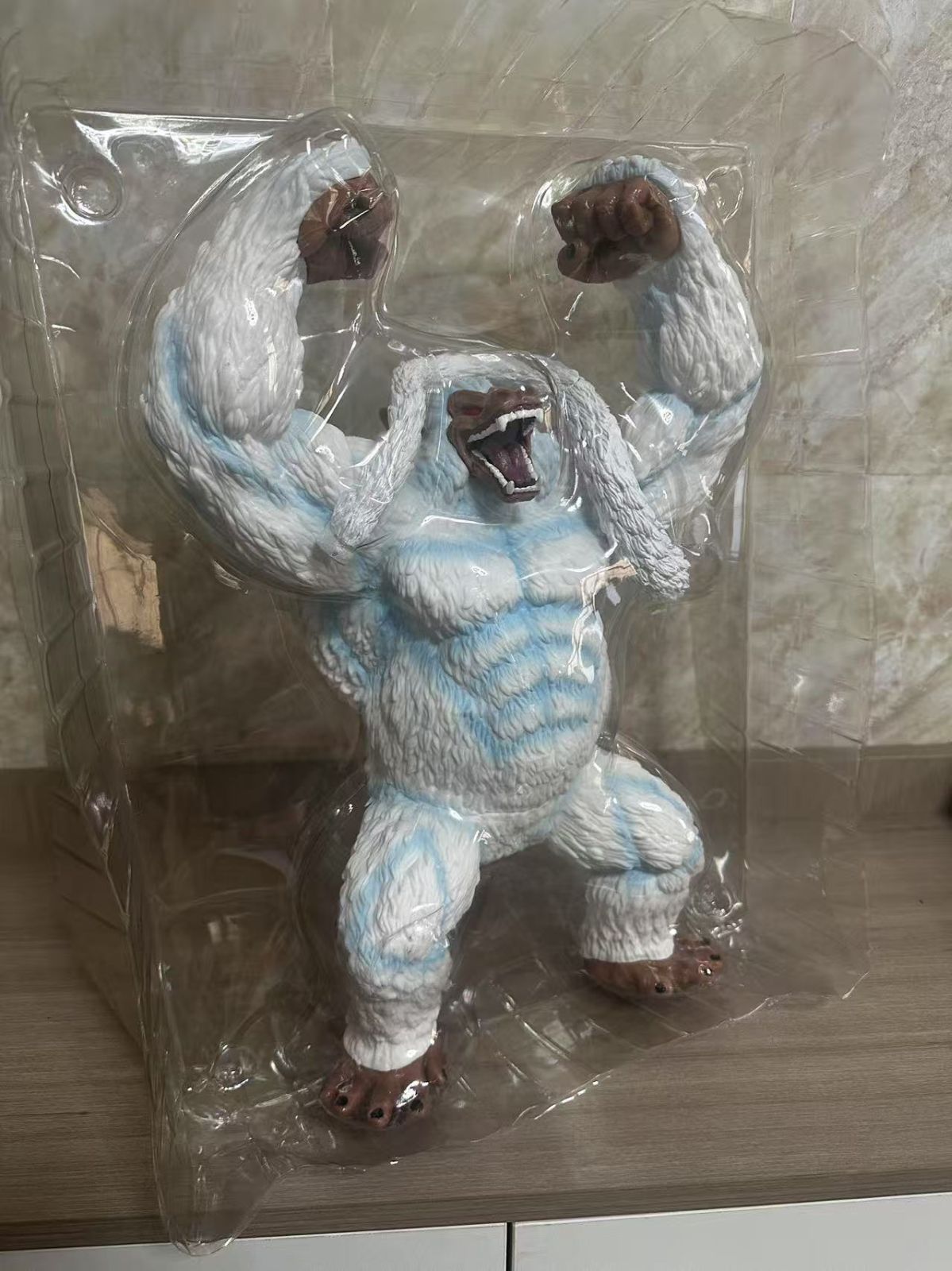 美品】【未使用】ドラゴンボール ホワイト大猿 特大フィギュア