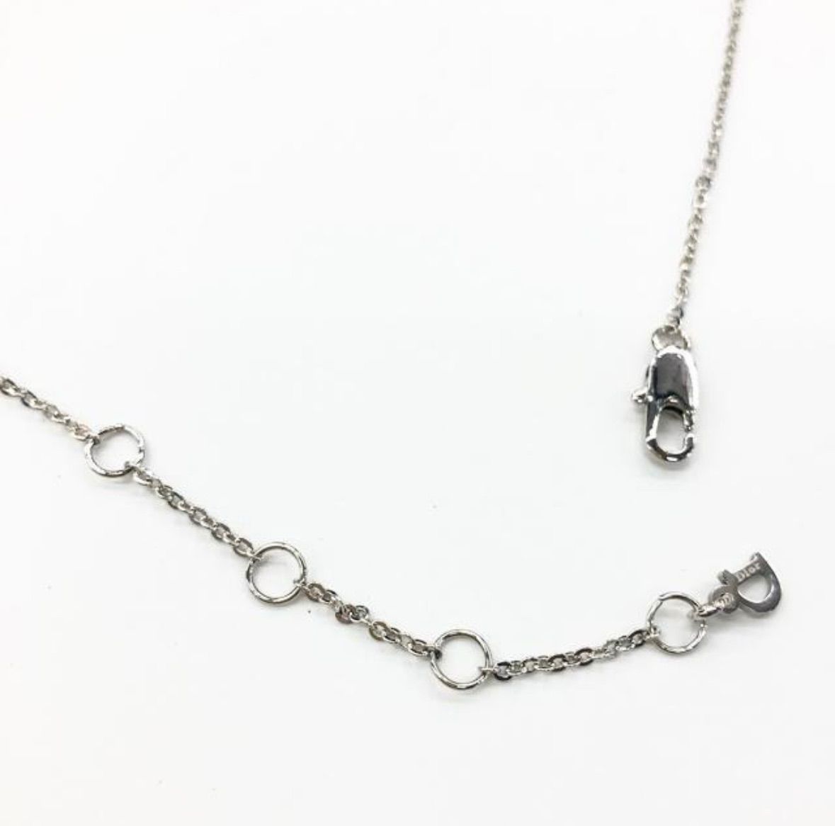 ロゴ ネックレス