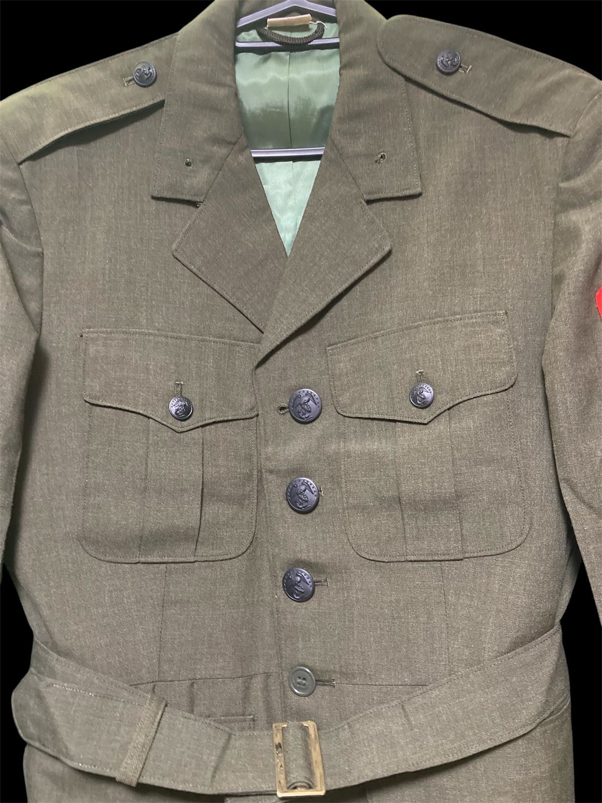 米海兵隊のサービスアルファ制服 Service Alpha Uniform 米軍 USMC 海兵 ミリタリージャケット エポレット 肩パッド オリーブ 自衛隊 海外 N 25 J T 12