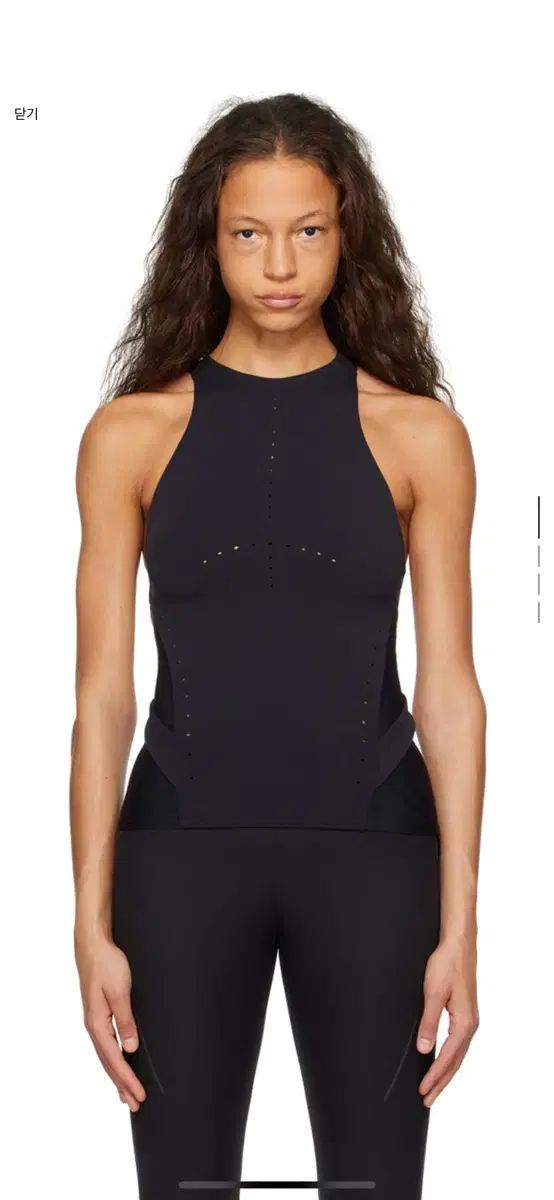 完売 HYEIN SEO ヘインソ 黒 トップス半袖アームカバー 紐 レイヴ Hyeinseo HYEIN SEO(ヘインソ) Sleeveless Track Top 黒 サイズ