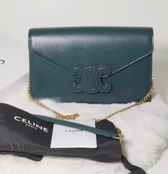 Celine セリーヌ WOC チェーン ショルダーバッグ