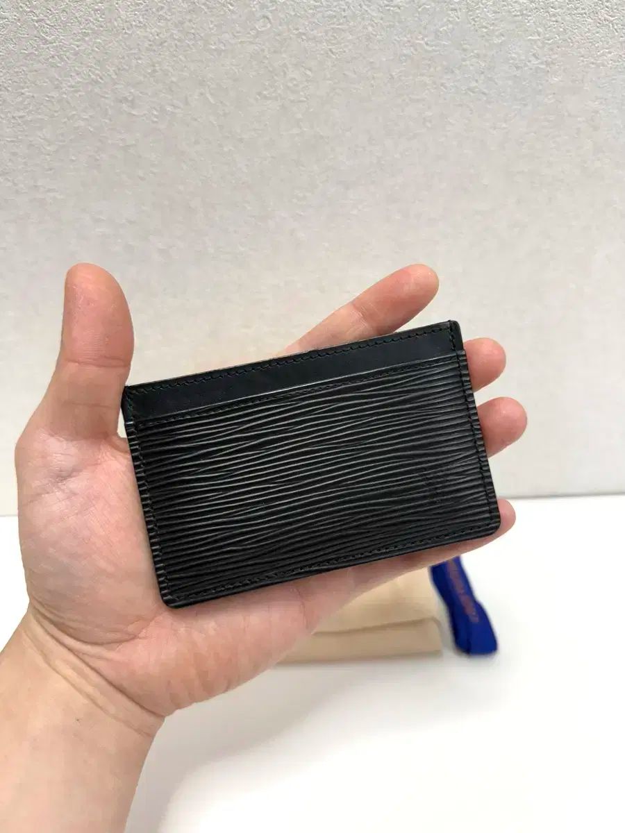 ルイヴィトン エピ
