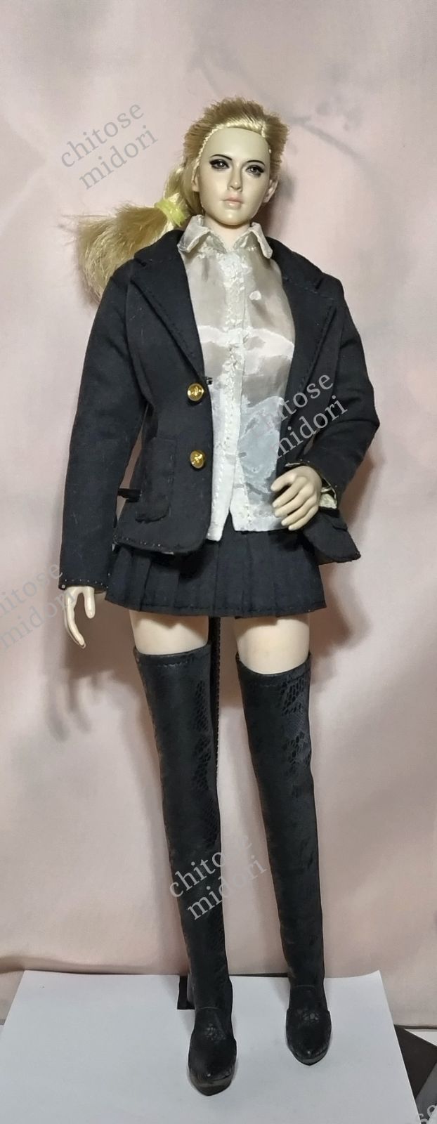 完売】 1/6フィギュア服 Get in Touchプリーツ + シャツ 深緑 