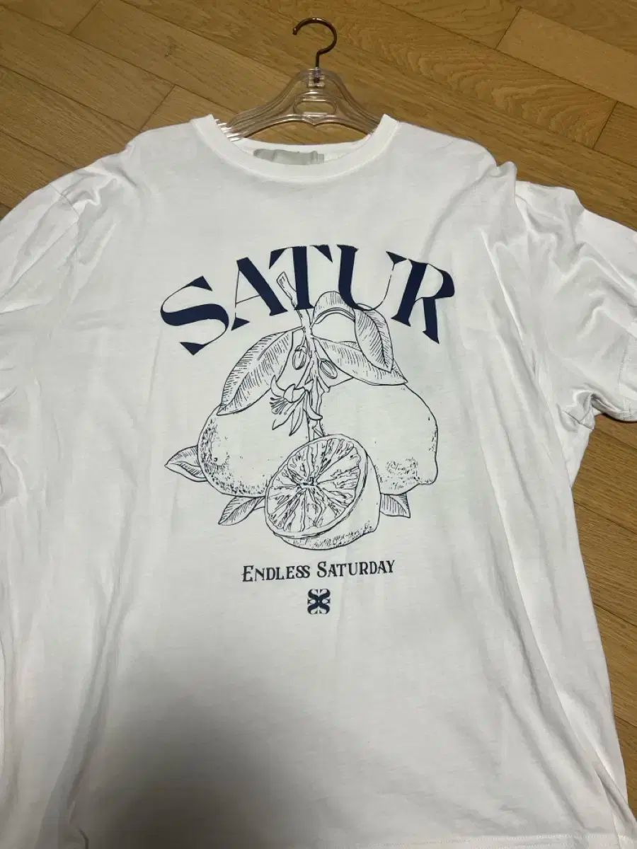SATUR(セター) Tシャツ - メルカリ
