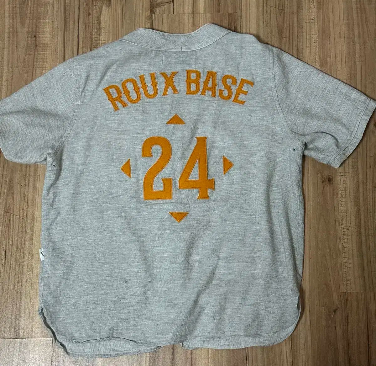 Safarispot Roux base uniform dugout shirts