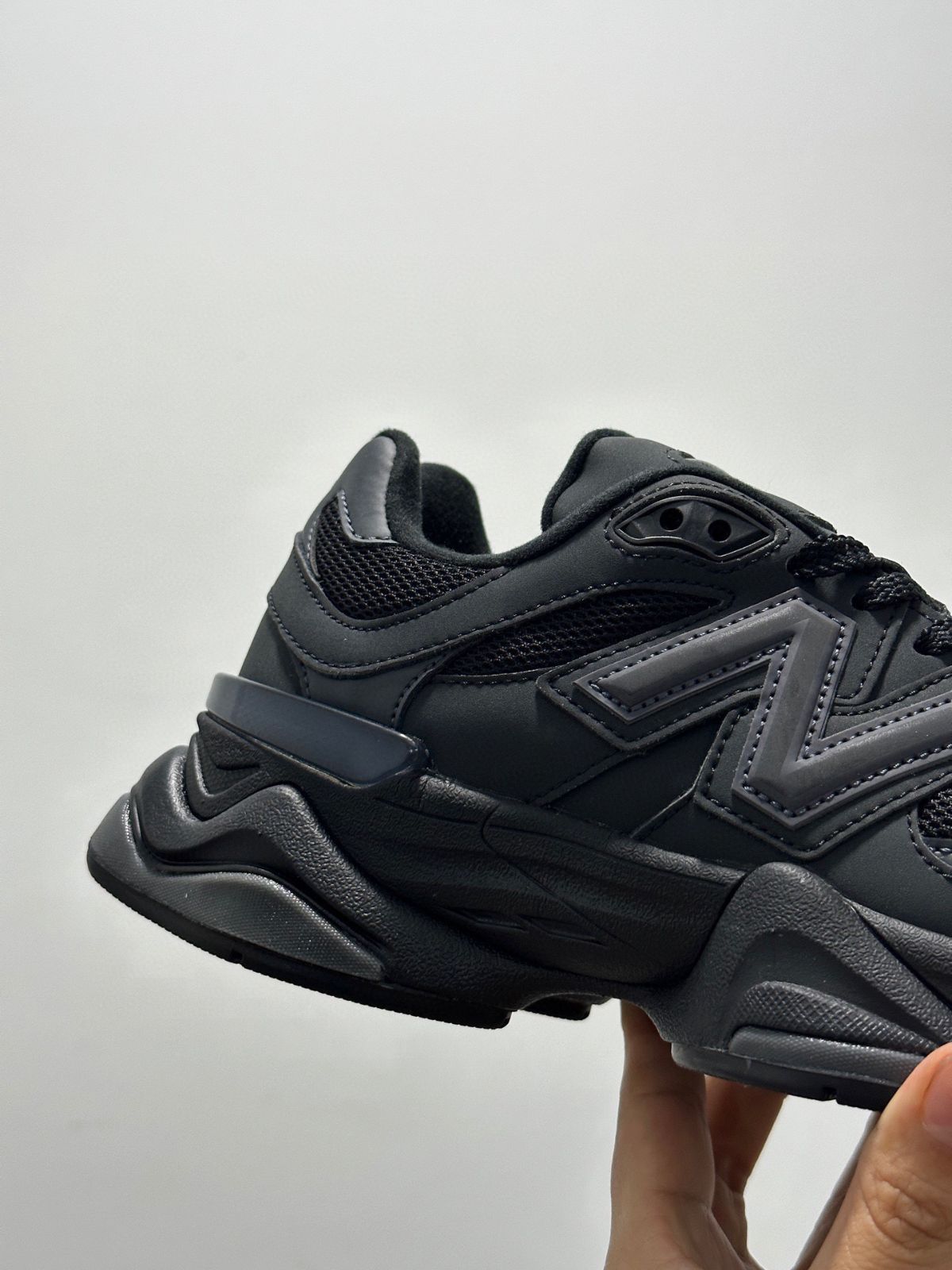 新品、未使用NEW BALANCE ニューバランス U9060ZGE BLACK 25