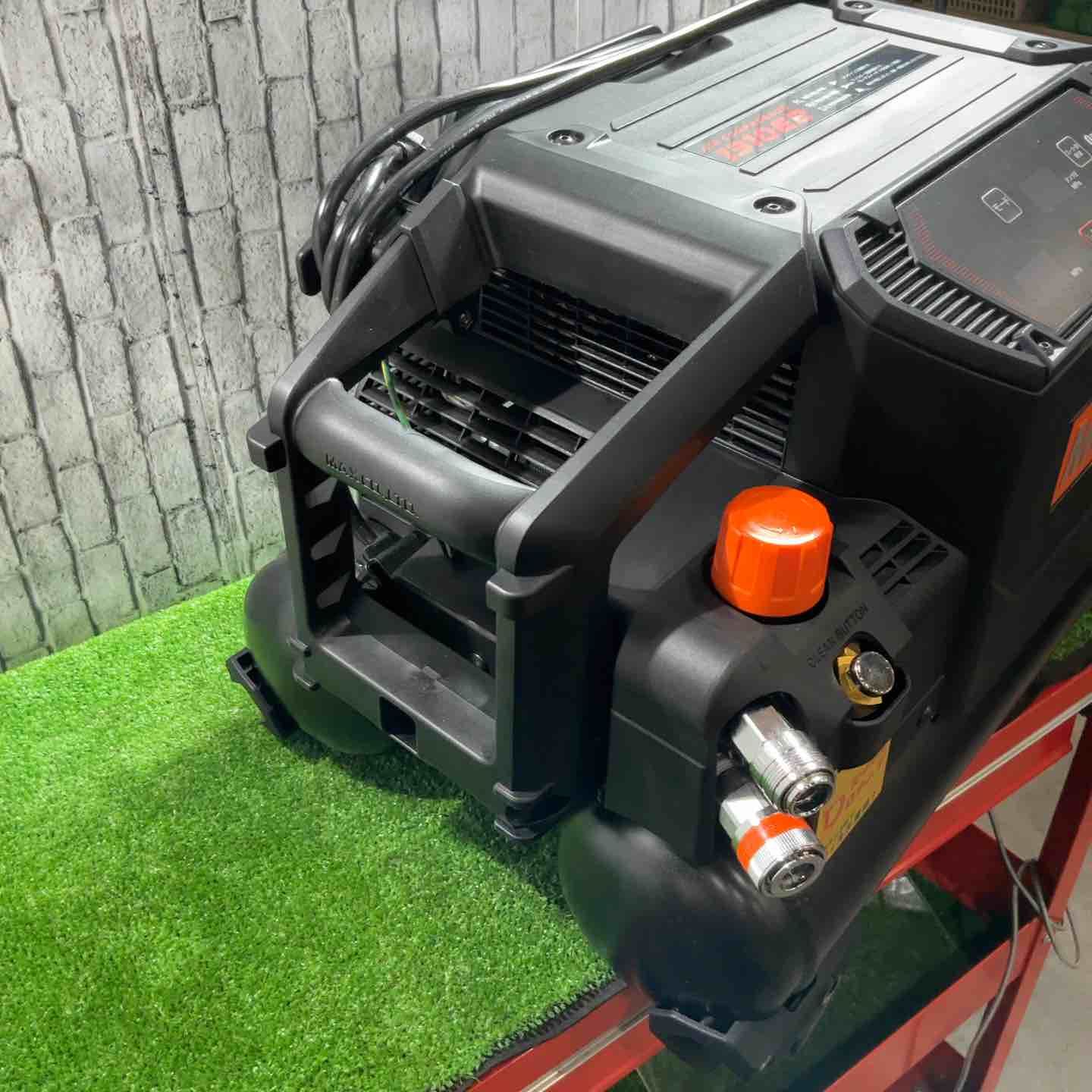 AK-HL1310E2_ブラック 川口店