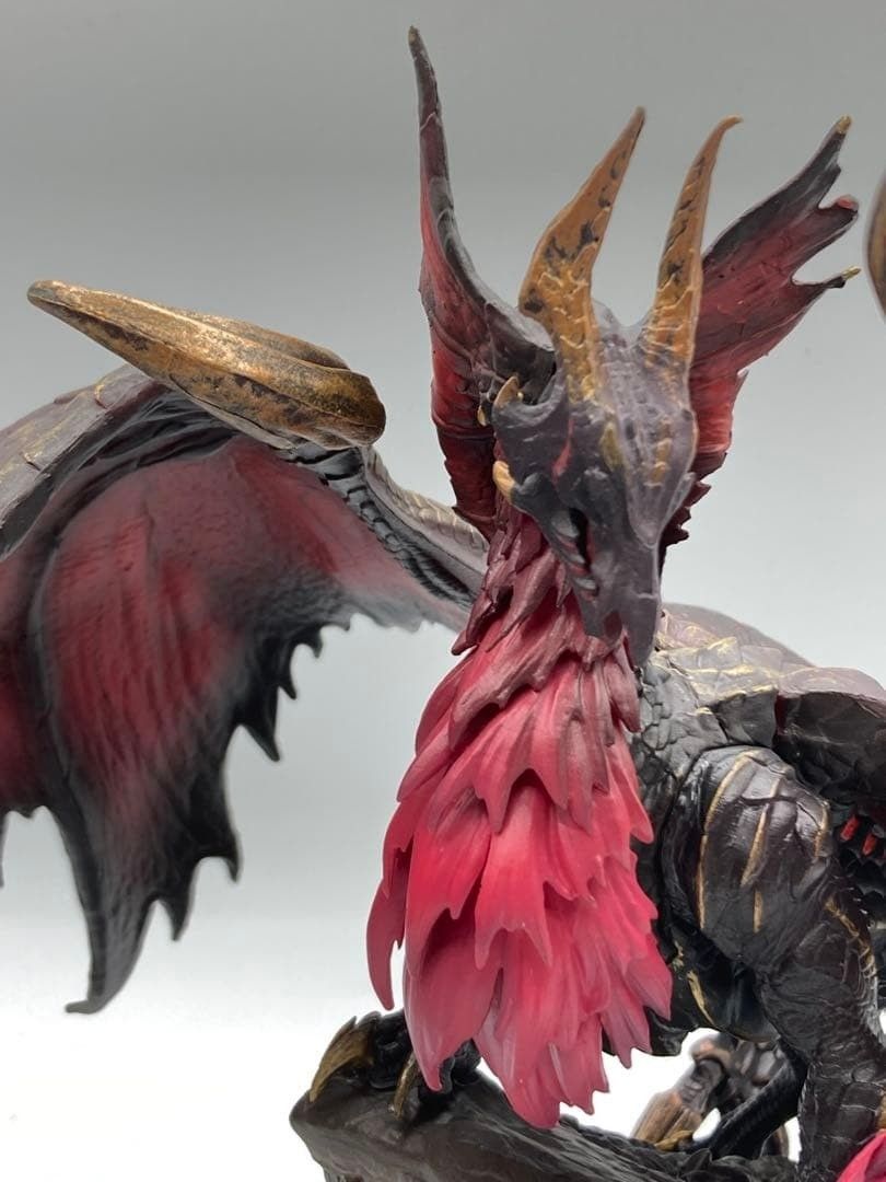 【未開封】クリエイターズモデル メル・ゼナ 血氣活性状態 カプコン モンハン 血氣活性状態のメル・ゼナ がかっこよすぎる 【CFBクリエイターズ