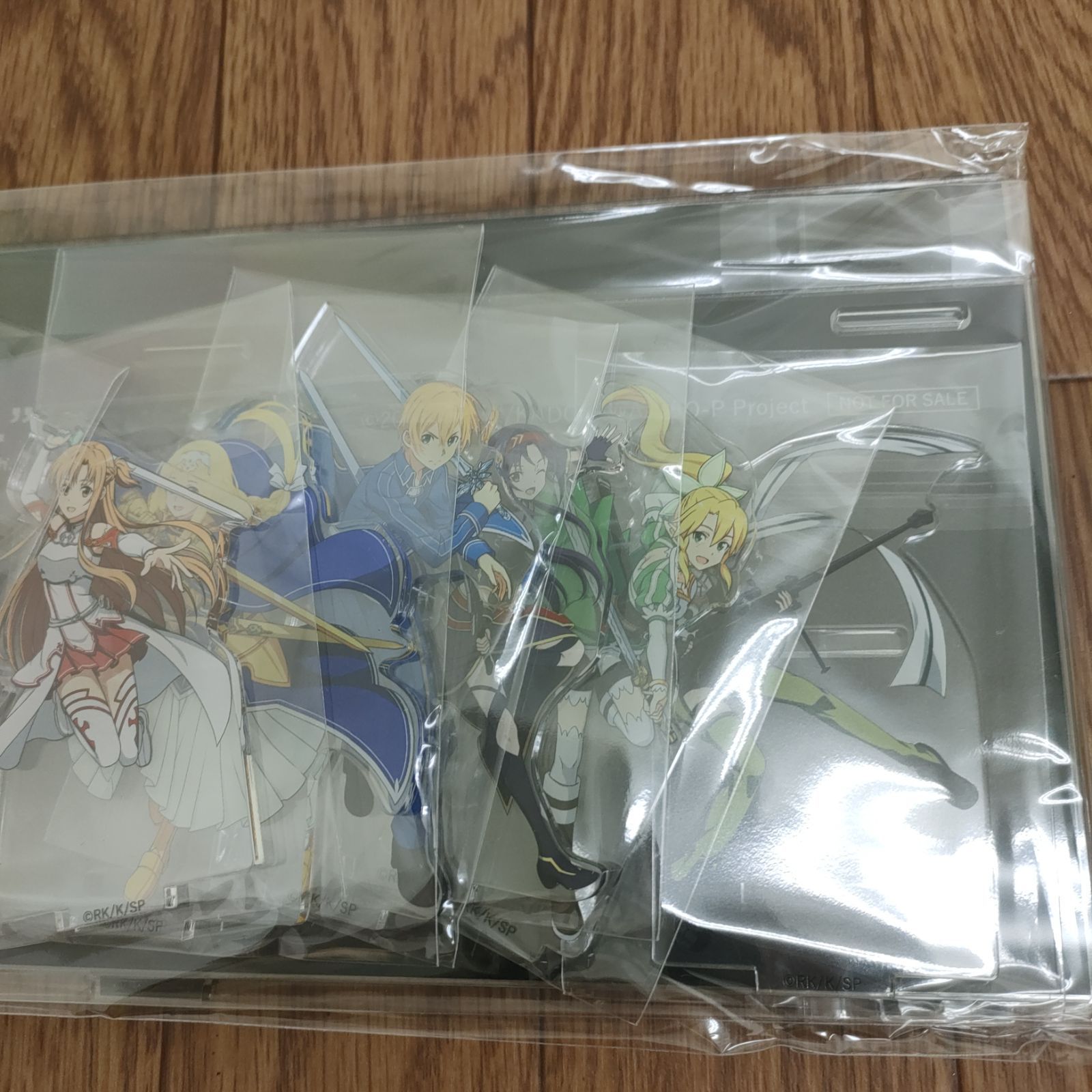 希少 500名限定 ソードアートオンライン SAO アクリルスタンド