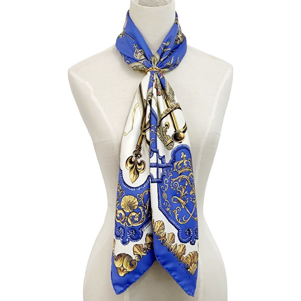 エルメス HERMES スカーフ カレ90 LVDOVICVS MAGNVS 白い馬に跨った