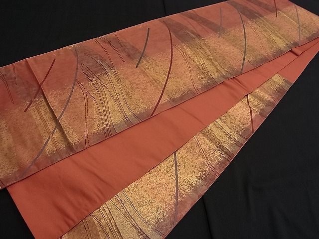 平和屋着物□六通柄袋帯 唐織 露芝文 金糸 逸品 n-fw1111 - メルカリ