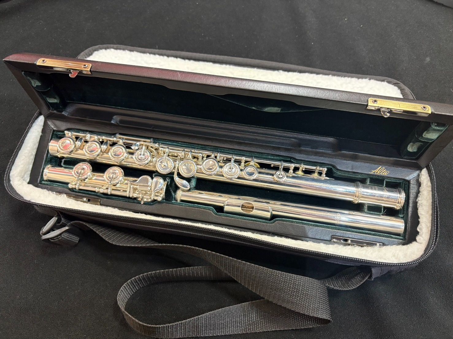 極希少！】ヤマハ フルート YFL-451 葡萄刻印 Eメカ 頭部管銀製 初期