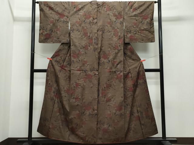 平和屋着物○本場大島紬 7マルキ 泥染め 花唐草文 恵絹織物謹製