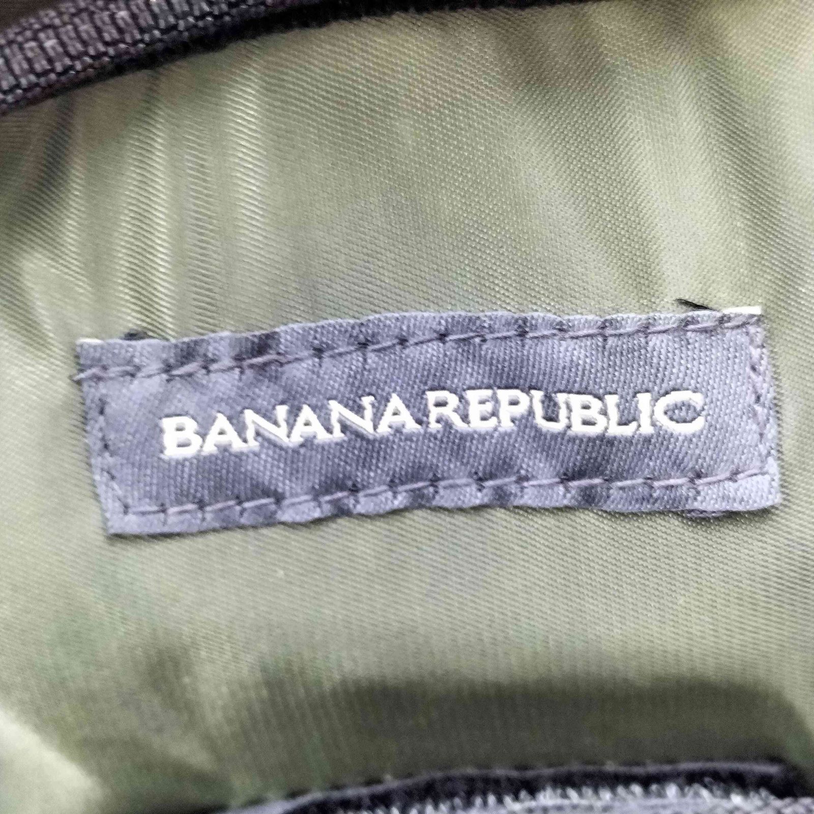 バナナリパブリック BANANA REPUBLIC ナイロンメッセンジャー