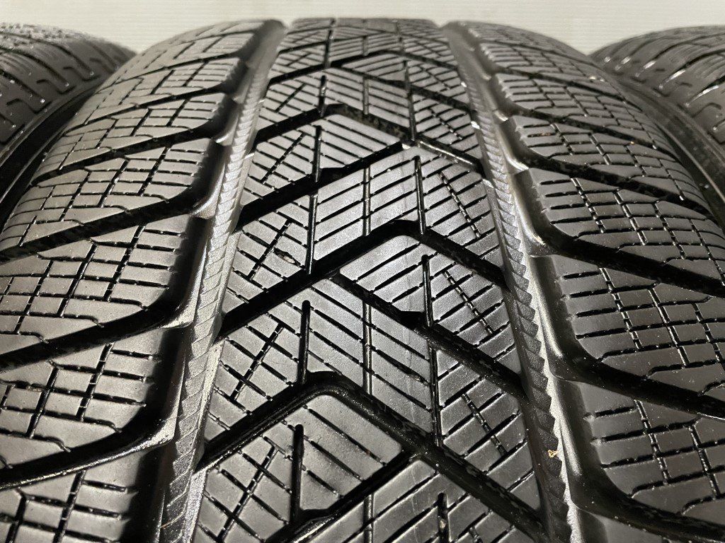 PIRELLI SCORPION WINTER 255/55R20 20インチ スタッドレス 4本 バリ溝