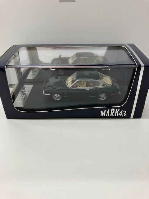 MARK43 1/43スケール いすゞ 117クーペ 2.0XE バーバリアグリーン