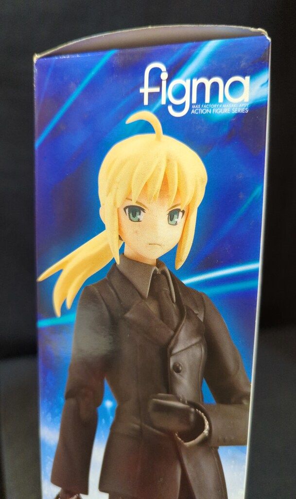 新品未開封　figma 泉こなた　開封済みセイバー　セット Amazon.co.jp: Figma TVアニメ らき☆すた 泉こなた 冬服ver