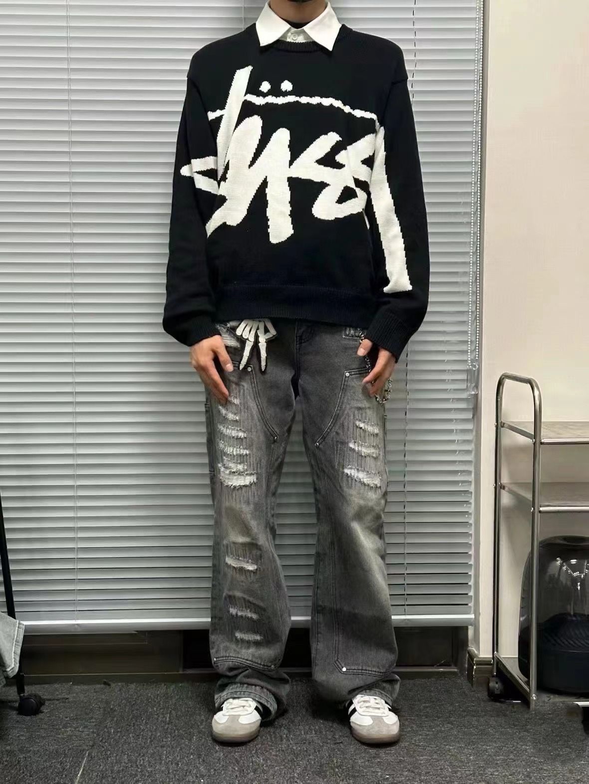 STUSSY ステューシークルーネックながそでジャンパー プルオーバーニットセーター 男女兼用